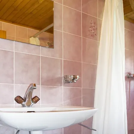 Chalet A La Maison Des Cheneaux