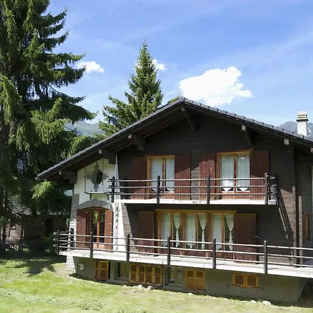 Chalet à La Maison Des Cheneaux *