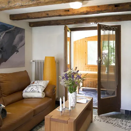 à La Maison Des Cheneaux