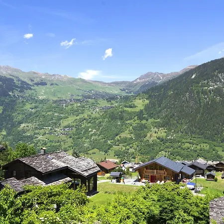 A La Maison Des Cheneaux Alpesi faház *