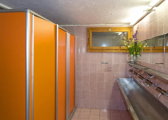 A La Maison Des Cheneaux *