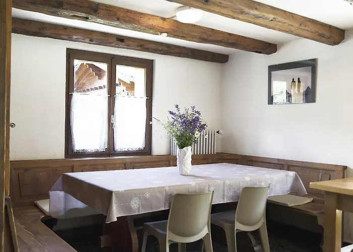 A La Maison Des Cheneaux Alpesi faház Bruson